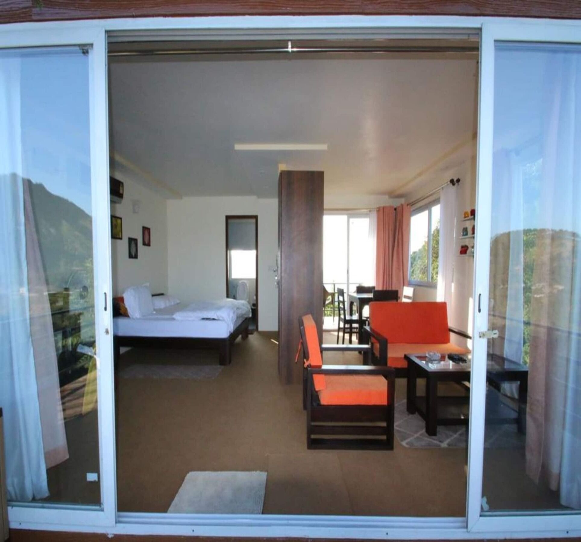 Nest And Hives Hotel Naukuchiatal Exterior photo